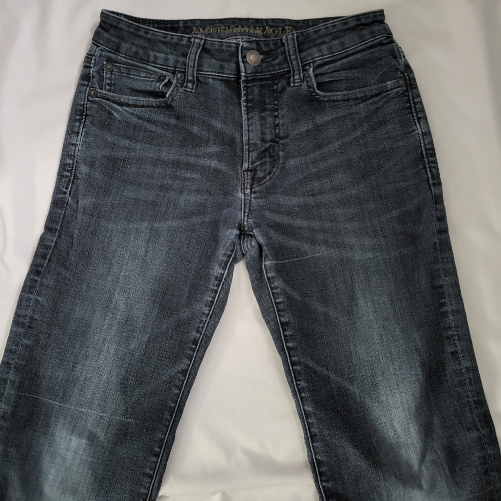 American Eagle Outfitters 28x30 Extreme Flex Storm Grey Dark Wash